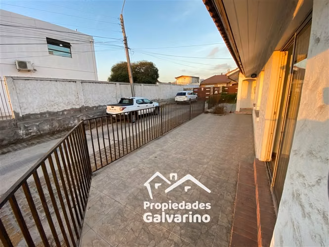 Casa en venta de 5 dorm. en La Serena