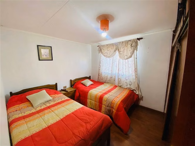 Casa 4D+1B en venta en La Serena