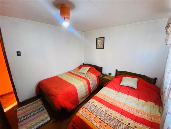 Casa 4D+1B en venta en La Serena