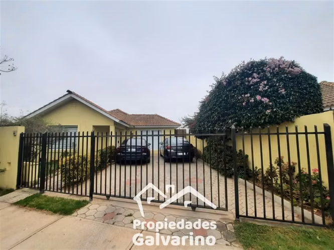 Casa en venta de 3 dorm. en La Serena