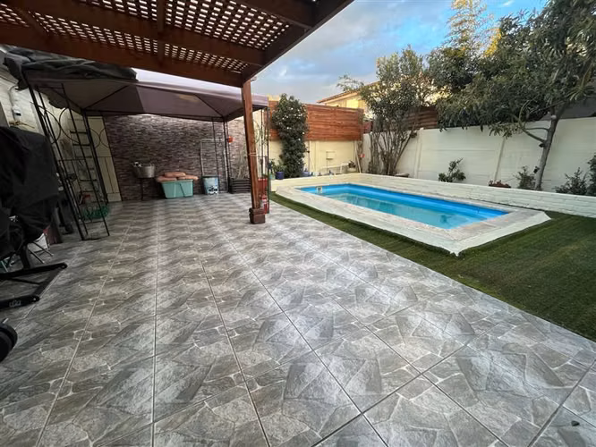 Casa en venta en Lampa