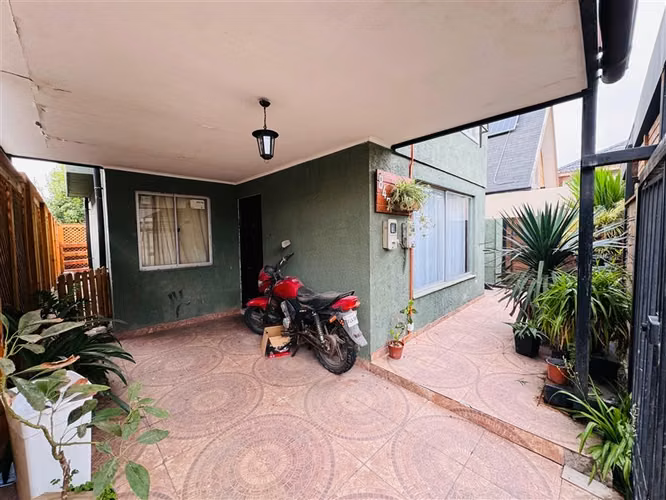 Casa en venta de 8 dorm. en Lampa
