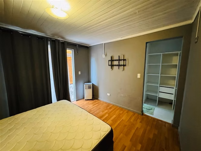 Casa en venta de 8 dorm. en Lampa