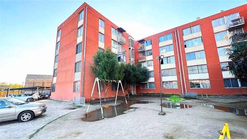 Departamento en venta de 2 dorm. en Cerro Navia