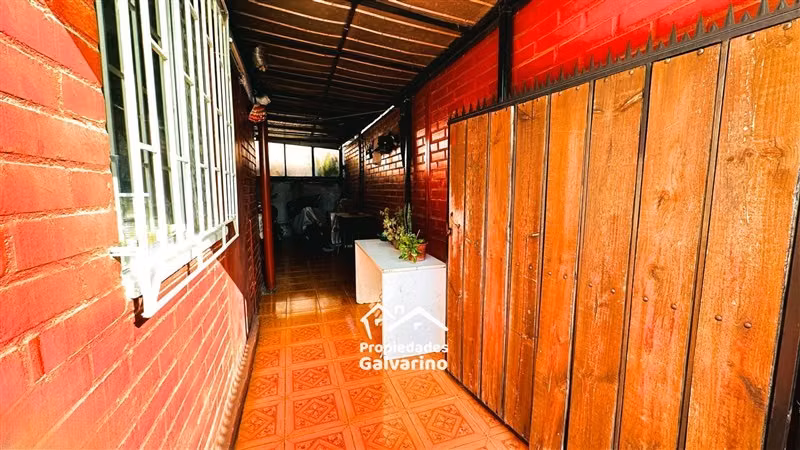 Casa en venta de 4 dorm. en Pudahuel