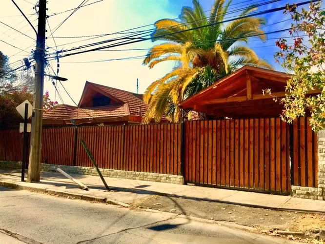 Terreno Construccion en venta en La Cisterna