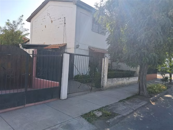 Casa en venta en Pedro Aguirre Cerda