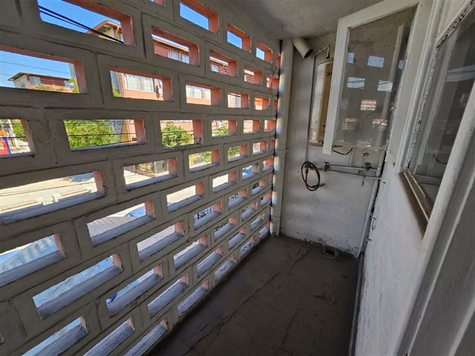 Departamento en venta 2do. piso de 2D y 1B en San Miguel