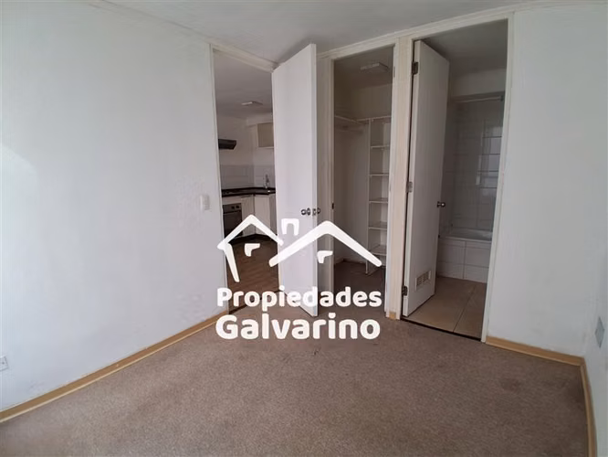 Departamento en venta de 1 dorm. en Estación Central