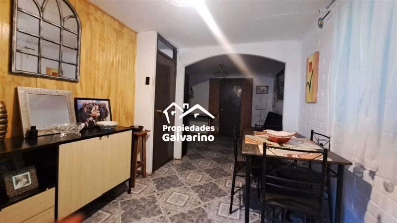 Casa en venta de 4 dorm. en Maipú