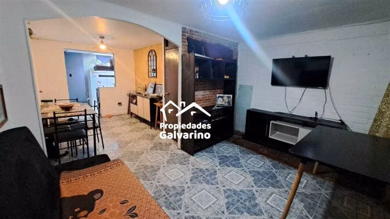 Casa en venta de 4 dorm. en Maipú