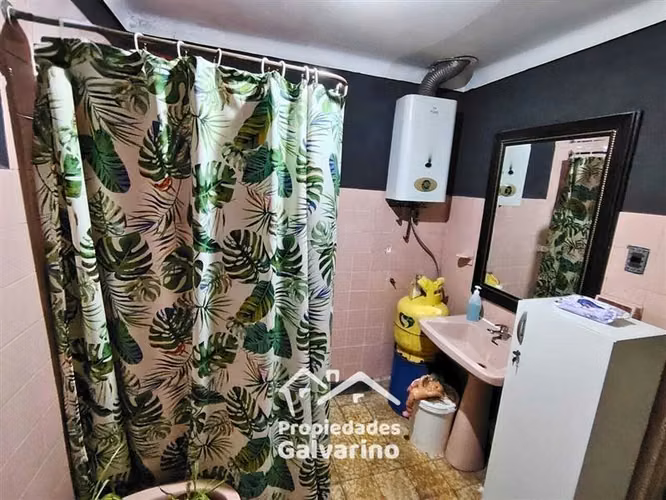 Casa en venta de 4 dorm. en Independencia