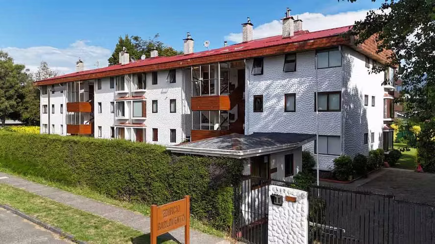VENDO DEPARTAMENTO AMOBLADO EN PUCON (153461)