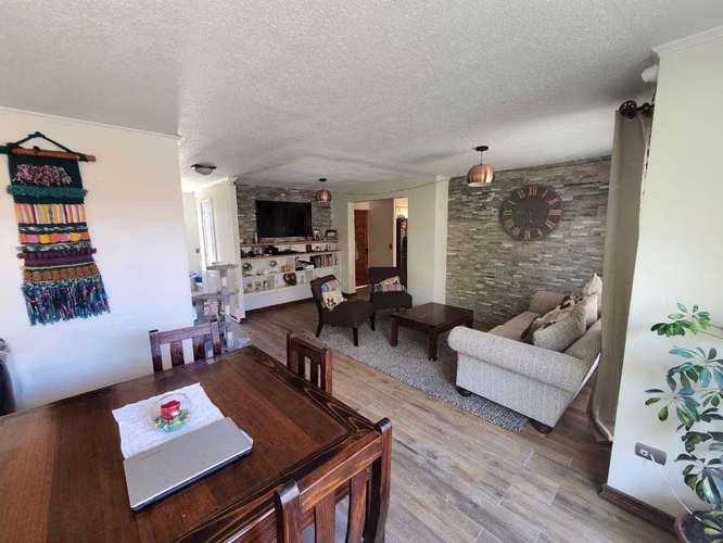 Excelente Casa de 3 dormitorios y 3 baños. (153477) - Imagen 7