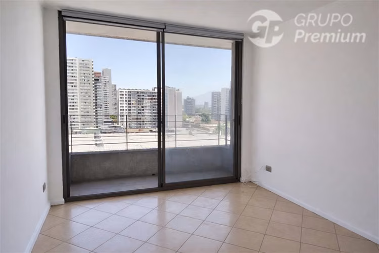 Departamento en arriendo de 2 dorm. en Estación Central