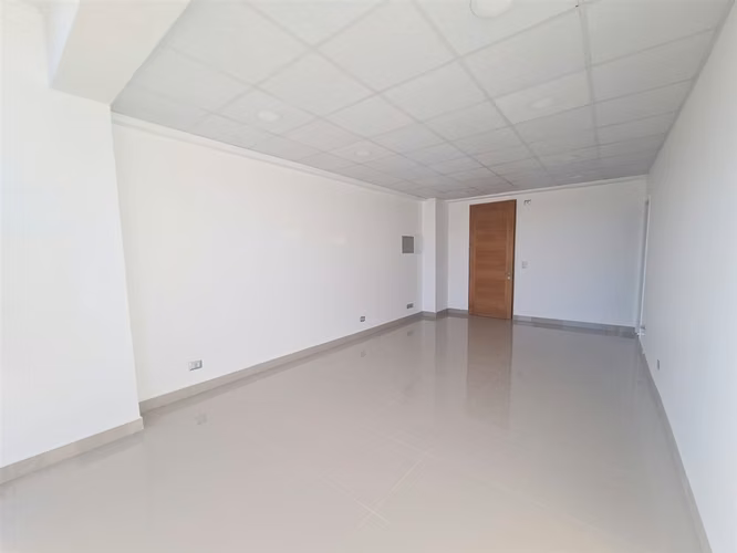 OFICINA Oficina en Arriendo Rancagua, Edificio Arenas Rancagua, frente a Hospital Regional