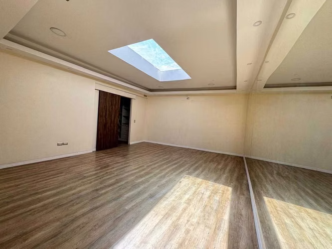 casa con estilo y espacios amplios  (153642) - Imagen 8