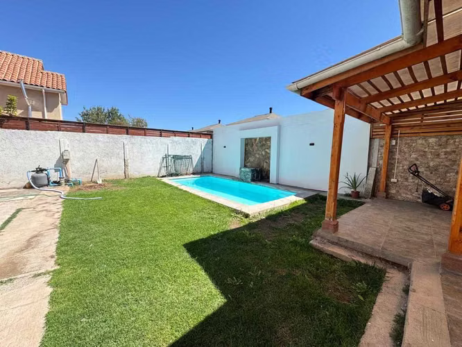 casa con estilo y espacios amplios  (153642) - Imagen 12
