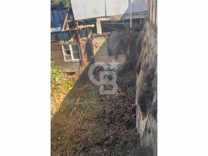 Gran terreno 384m2  para construcción