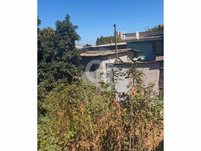 Gran terreno 384m2  para construcción