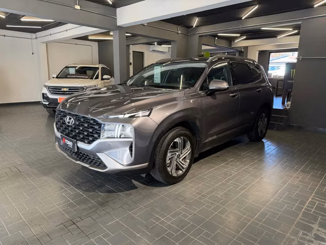 Hyundai Santa Fe Value 4x4 (Pie desde $8.000.000)