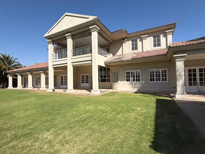 ARRIENDO CHICUREO (153652) - Imagen 2