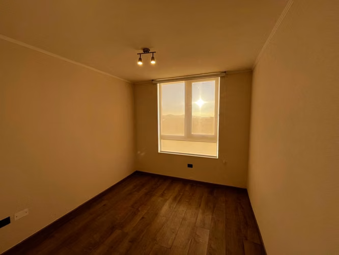 ARRIENDO CÓMODO DP 2D + 2B + ESTACIONAMIENTO, EDIFICIO LAGUNA ORIENTE AV. 21 DE MAYO CONCEPCIÓN