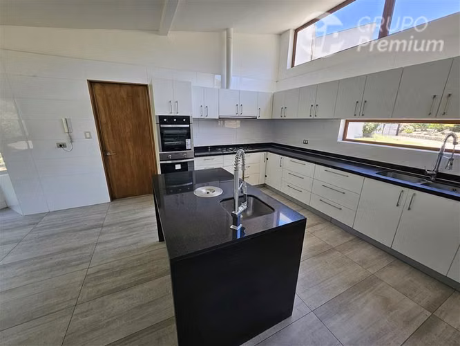 Casa en venta en Colina Hacienda Chacabuco