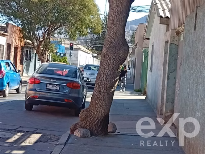 terreno con casa que se incendio bien ubicada . en Copiapó