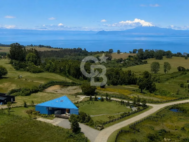 Hermoso Proyecto Vistas al Lago y Volcanes en Frutillar