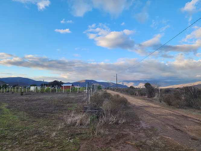 Se vende Parcela 5000 m2 Las Barrancas, Coquimbo