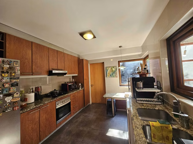 arriendo casa 5D 4B a metros colegio ingles (153751)