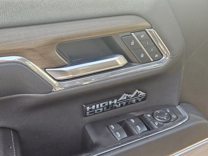 Chevrolet Silverado 3.0 Td High Country At 4x4...
