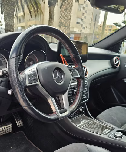 Mercedes-Benz GLA 220d 2014
