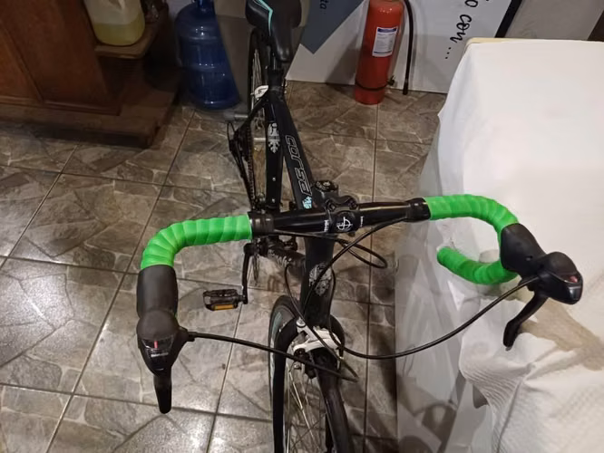 Bicicleta Bianchi Corsa talla M - Imagen 2