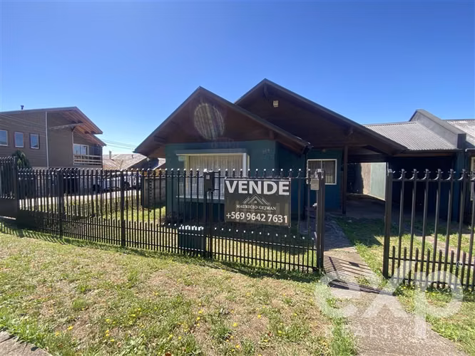 Casa en venta de 3 dormitorios 2 baños en Victoria