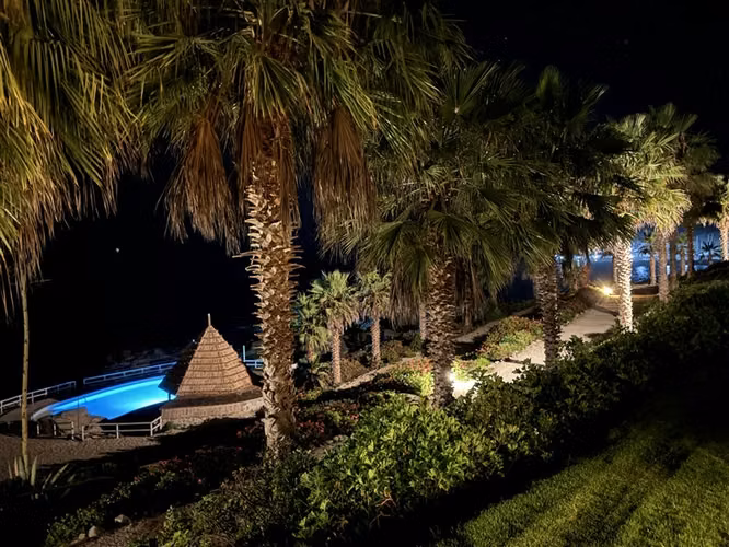 Primera línea, 1er piso con Jardin Maravillosa vista Belleza