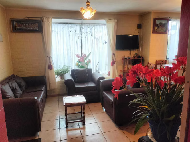 Venta Casa Excelente Conectividad  (153967)