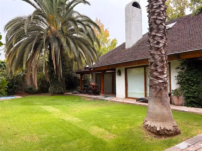 Local Comercial en venta en Lo Barnechea