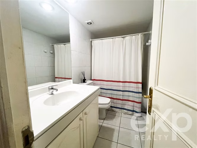 Departamento en venta de 4 dorm. en Huechuraba