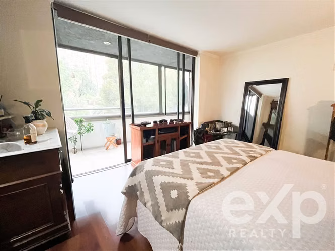 Departamento en venta de 4 dorm. en Huechuraba