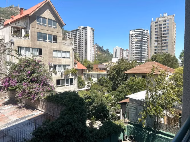Dpto Ideal Para Inversión /san Cristóbal /av. Perú