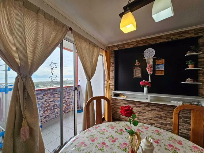 Vive el Confort en Amplio Departamento (154114)