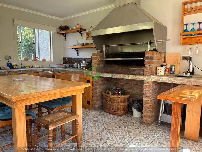 VENTA CASA EN CONDOMINIO DE ZAPALLAR EN CURICÓ