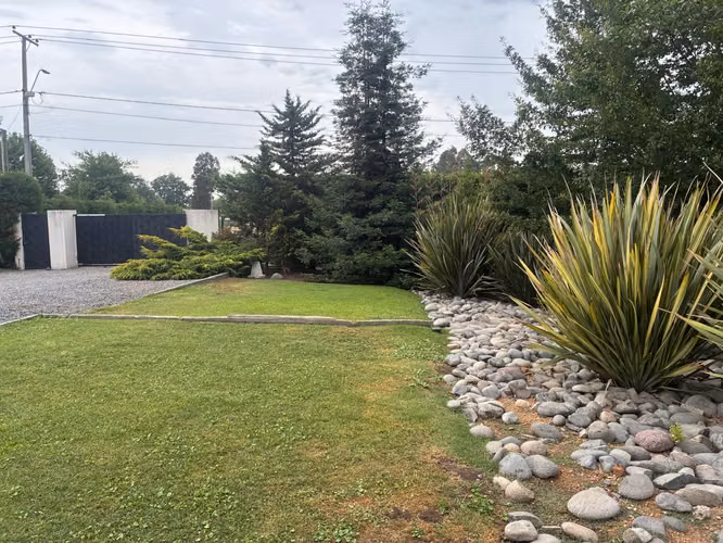 VENTA CASA EN CONDOMINIO DE ZAPALLAR EN CURICO