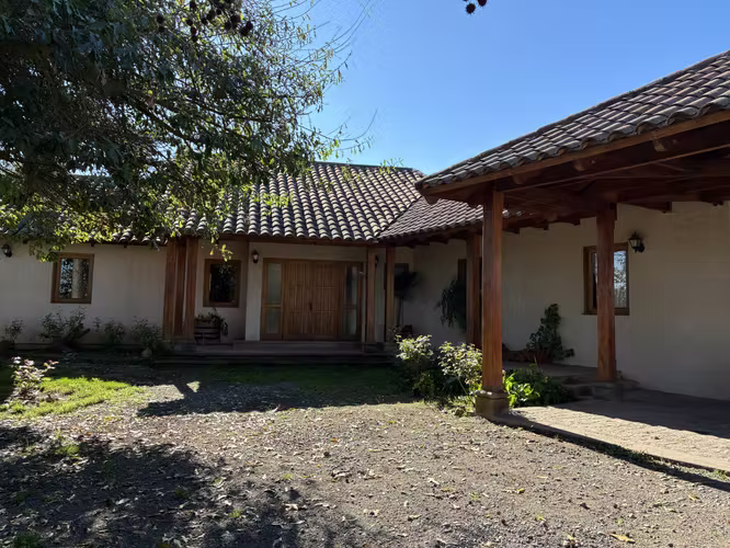 VENTA CASA CHILE EN ROMERAL A 5 MINUTOS RUTA 5 SUR