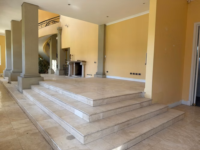 ARRIENDO COLINA CHICUREO - Imagen 12