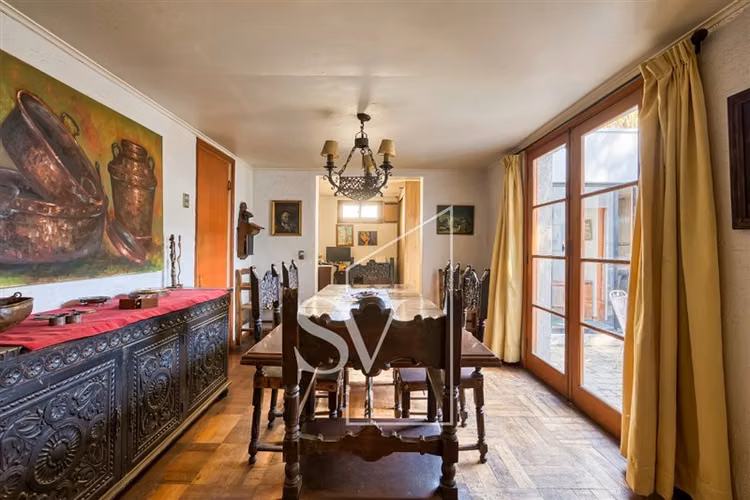 Bajo precio, Ideal remodelar, ubicación, colegios, terreno