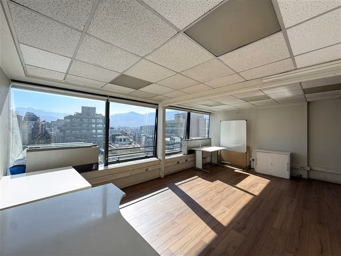 Oficina en venta en Providencia