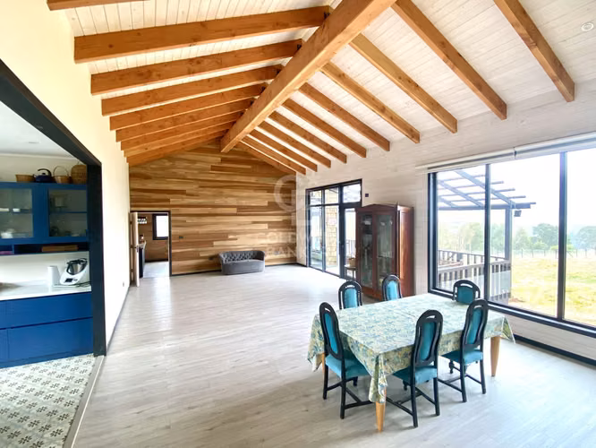 Fina Casa a minutos de Puerto Varas a 10 minutos del centro